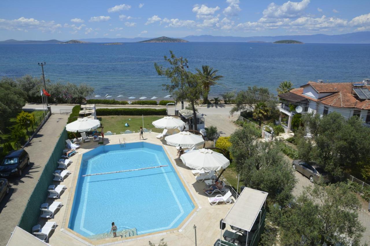 Ege Apart & Hotel Ayvalik Bagian luar foto